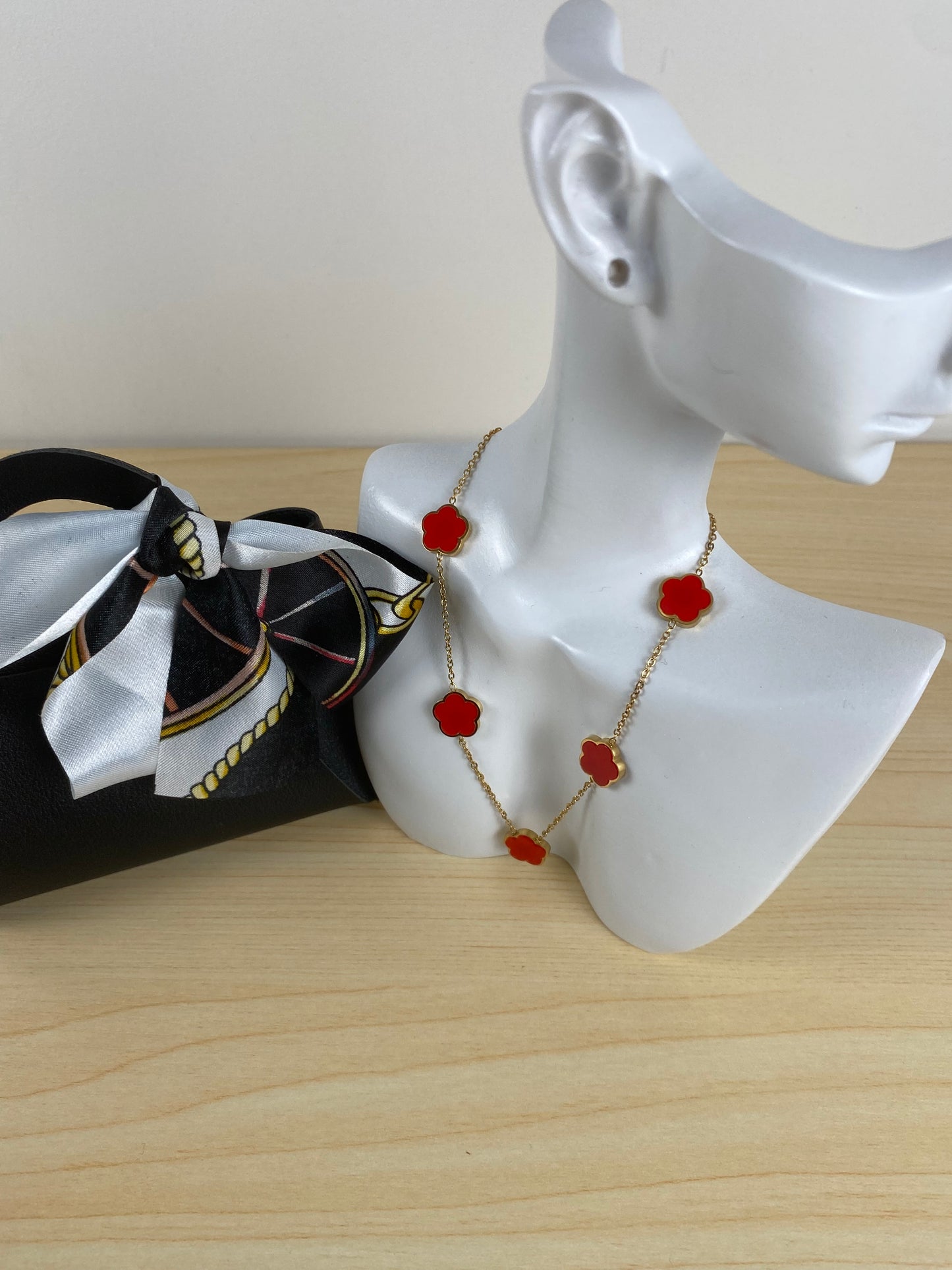 Necklace gold plated 89549