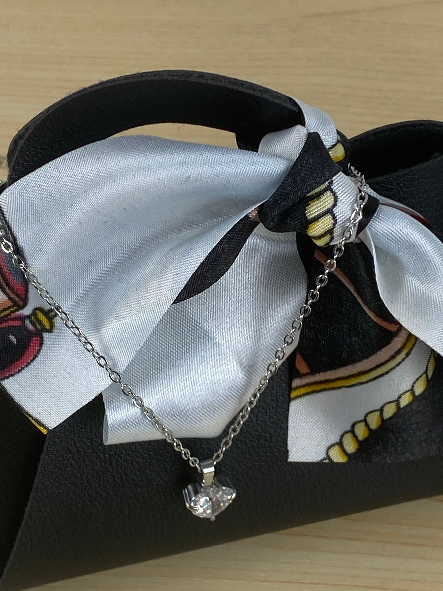 Necklace stainless steel, cubic z, 89962