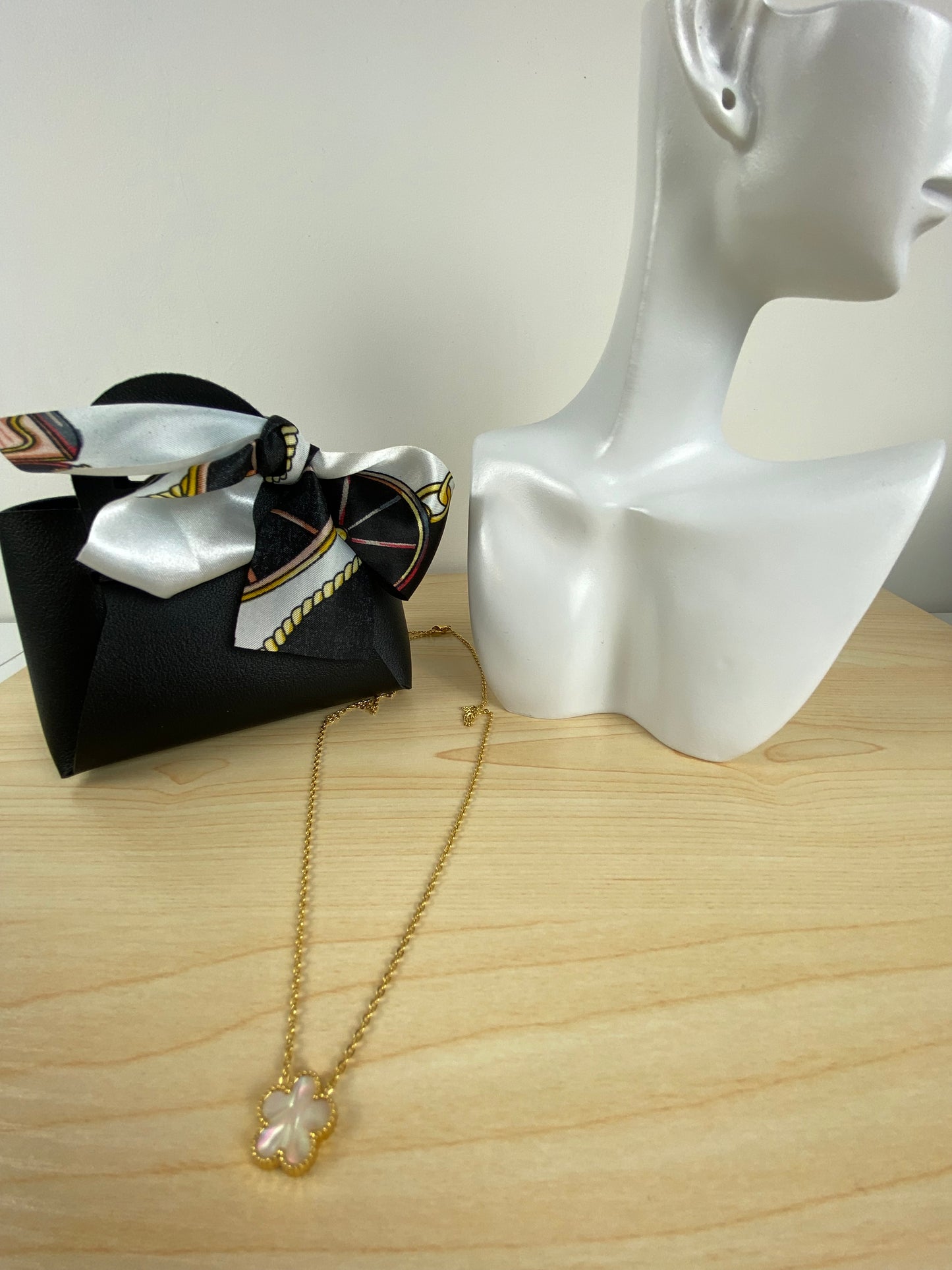 Necklace gold-plated 91892