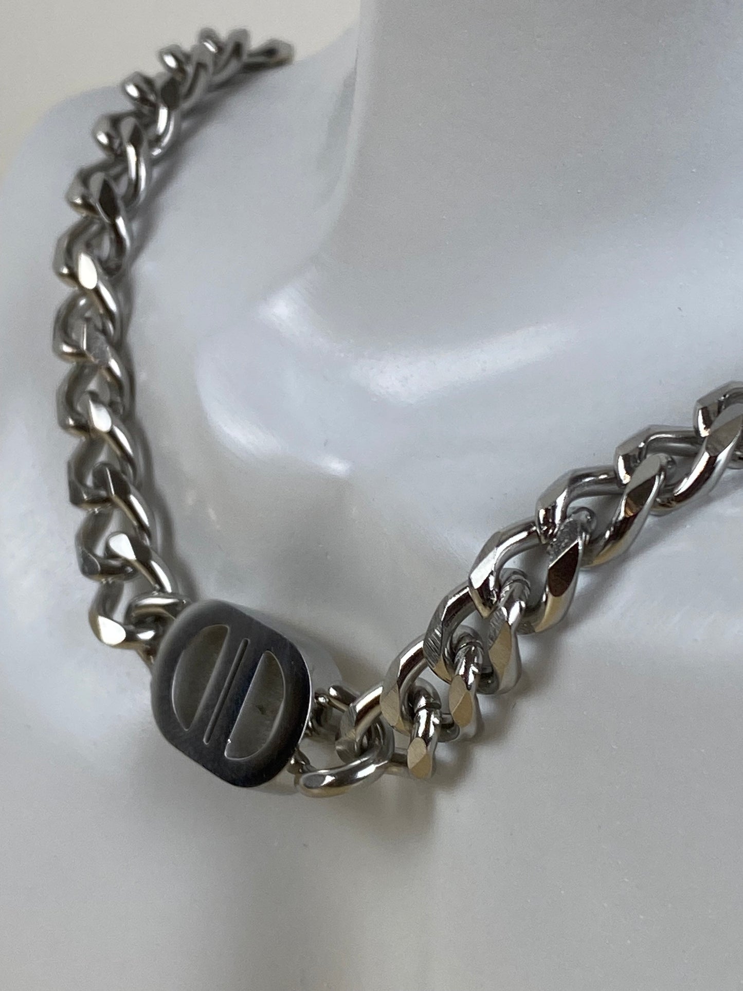 Necklace stainless steel 89669