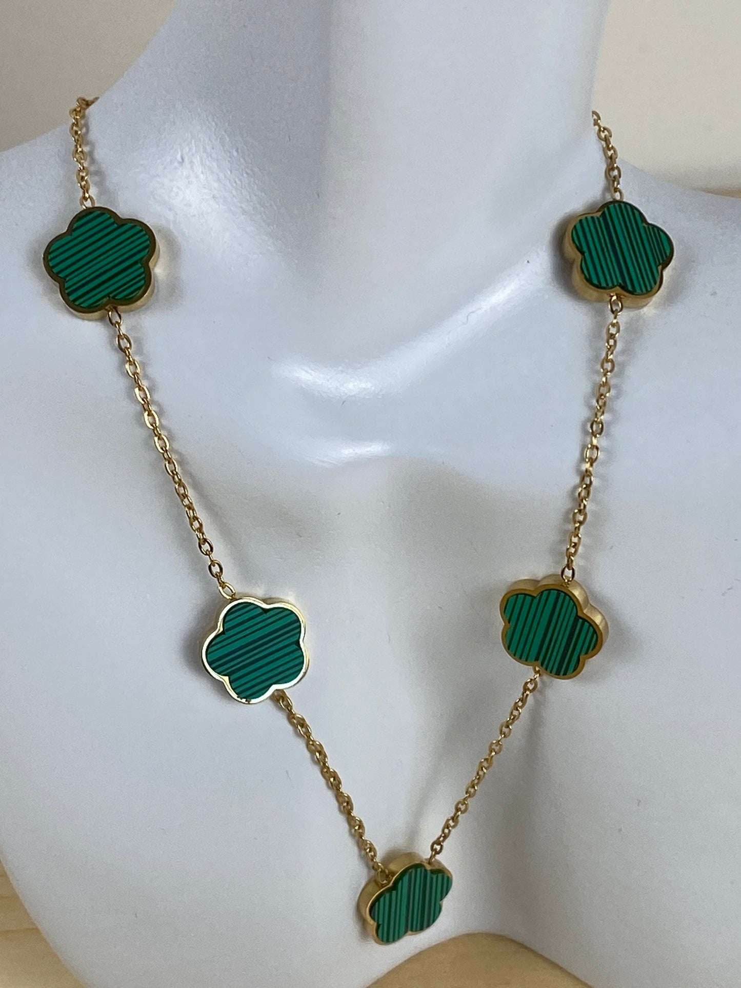 Necklace gold plated 89550
