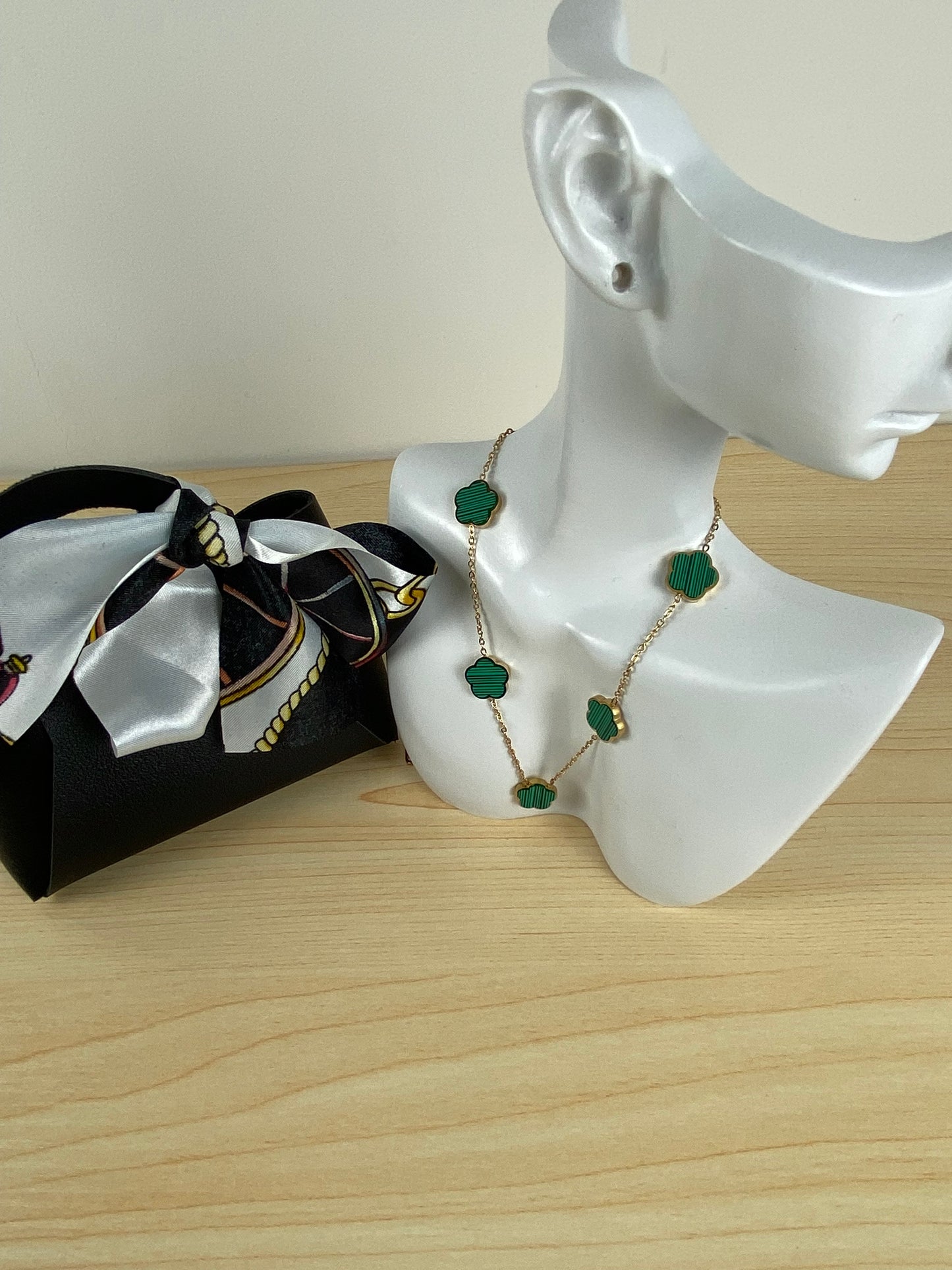 Necklace gold plated 89550